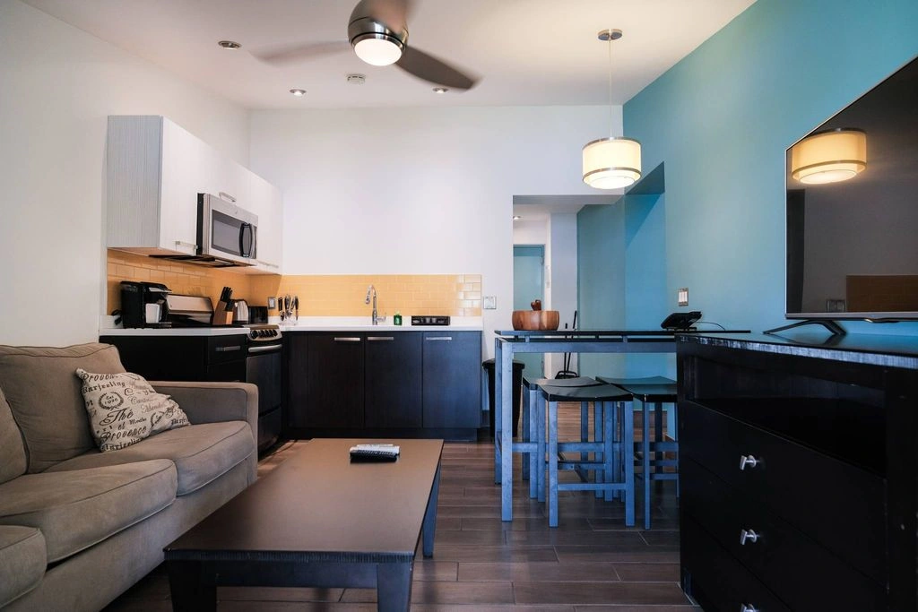 Современная квартира с двумя спальнями в Басетерре, Сент-Китс и Невис