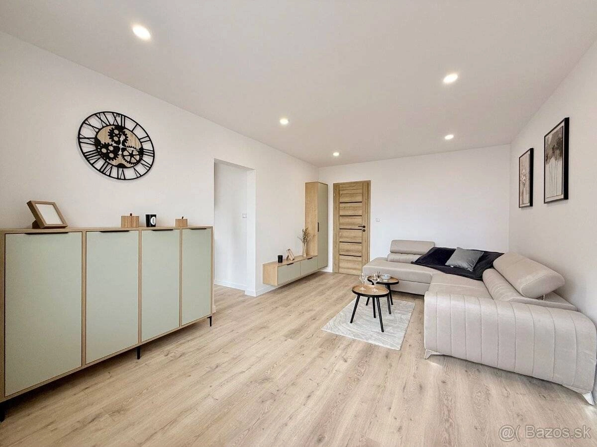 Уютная квартира 3+1 в Кошице, Словакия