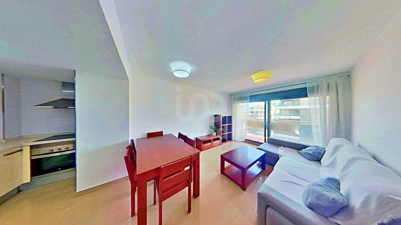 Квартира 2+1 с балконом в Аликанте, Испания