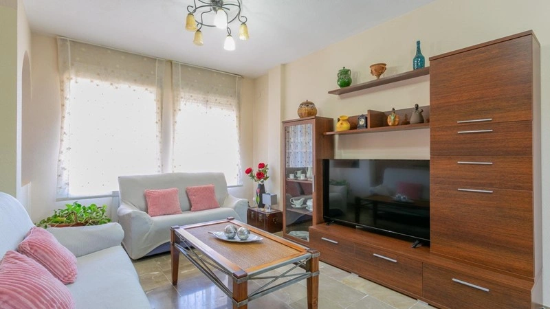 Дом 6+1 с садом в Гранаде, Испания