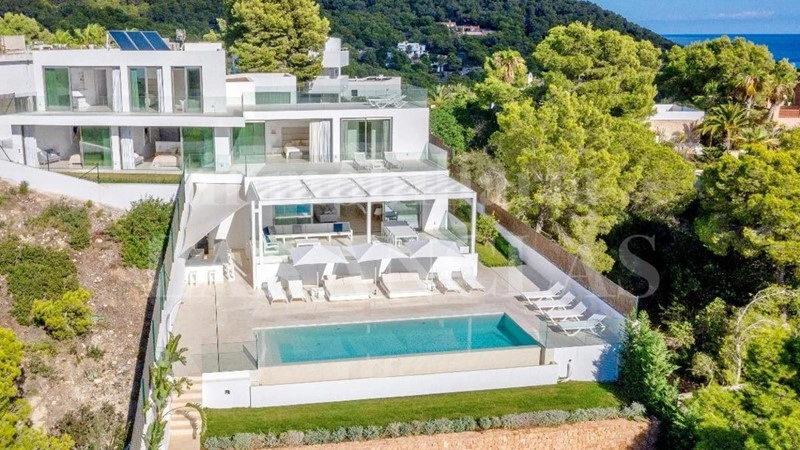 Вилла 13+1 с панорамным видом на Ибице, Испания