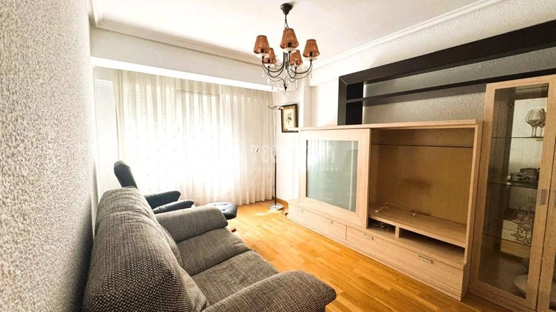 Красивая квартира площадью 75 м² в Сарагосе, Испания