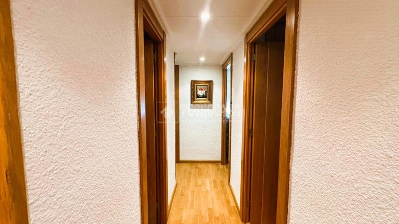 Красивая квартира площадью 75 м² в Сарагосе, Испания