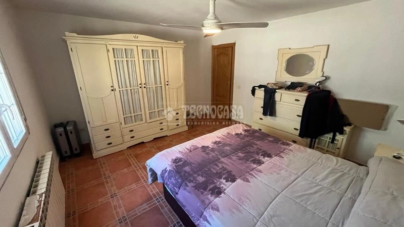 Дом 3+1 с садом в Сарагосе, Испания