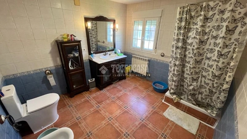 Дом 3+1 с садом в Сарагосе, Испания