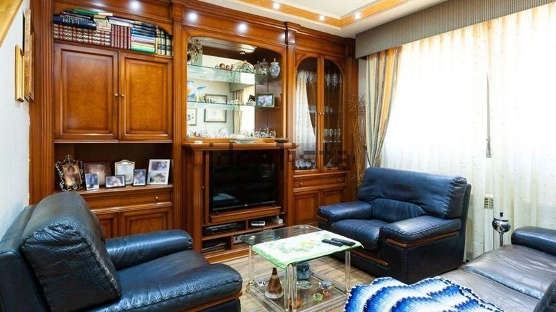 Просторный дом 250 м² в Сарагосе, Испания