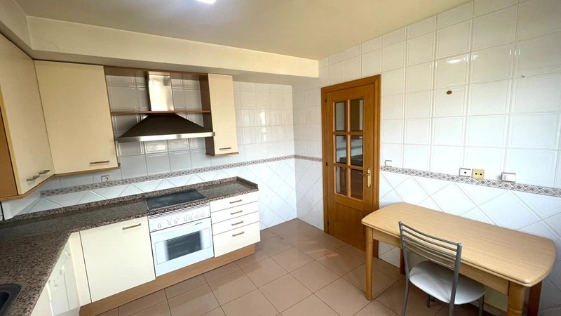 Великолепный дом 272 м² в Сарагосе, Испания