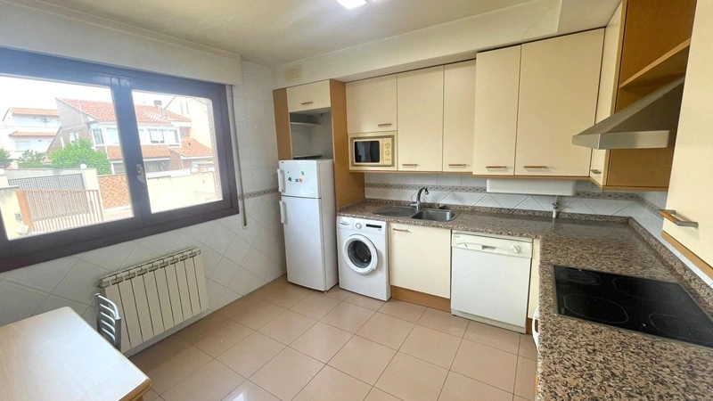 Великолепный дом 272 м² в Сарагосе, Испания