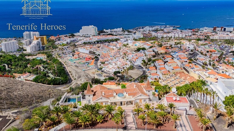 Вилла 5+1 рядом с морем в Санта-Крус-де-Тенерифе, Испания