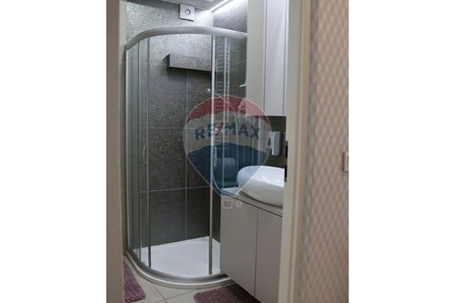 Просторная квартира с двумя спальнями в Осиеке, Хорватия