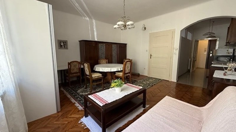 Уютная меблированная квартира площадью 45 м² в Осиеке, Хорватия