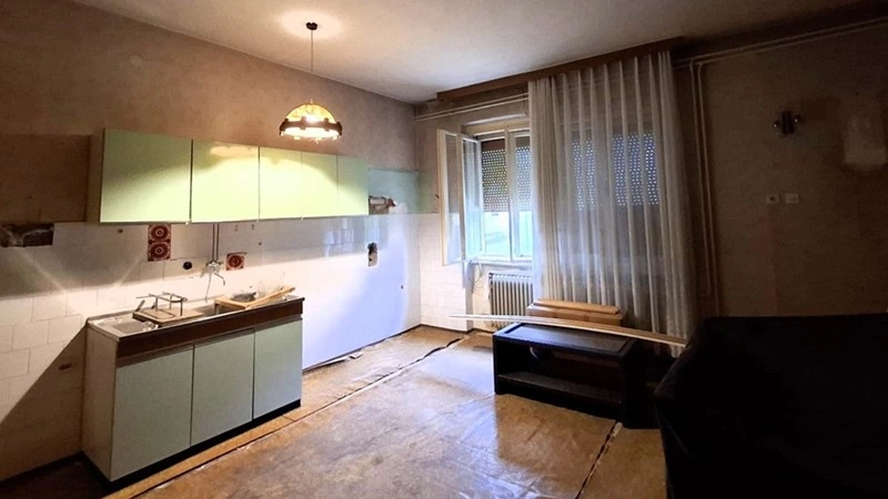 Квартира 107 м² с полным набором удобств в Карловце, Хорватия