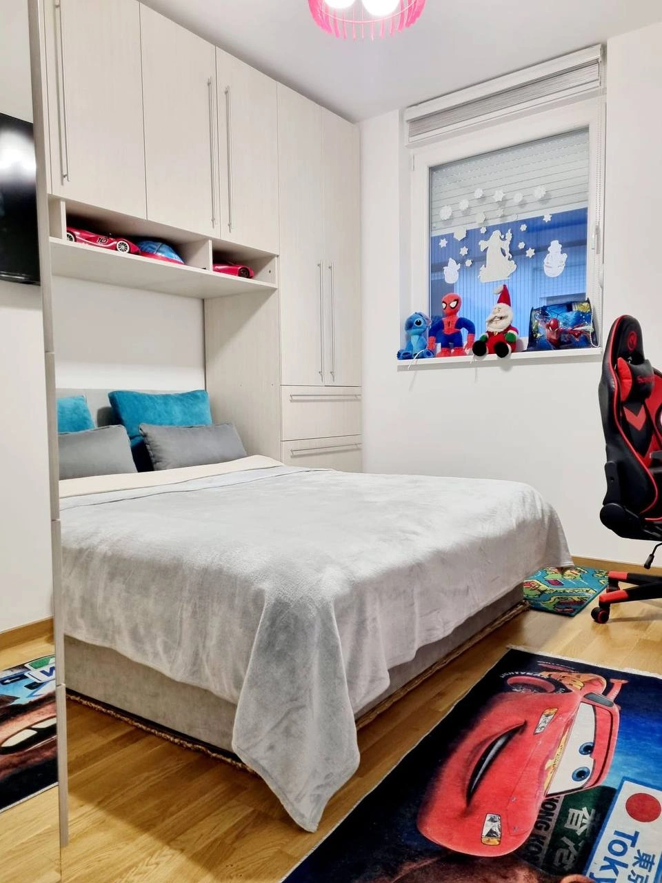 Однокомнатная квартира с парковкой в Нови‑Саде, Сербия