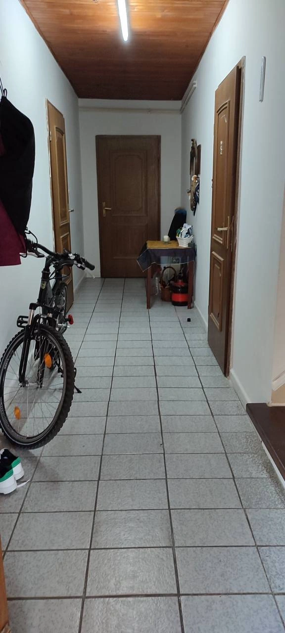 Дом с тремя спальнями и кабинетом в Нови-Саде, Сербия