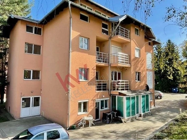 Квартира 82 м² с открытым парковочным местом в Златиборе, Сербия