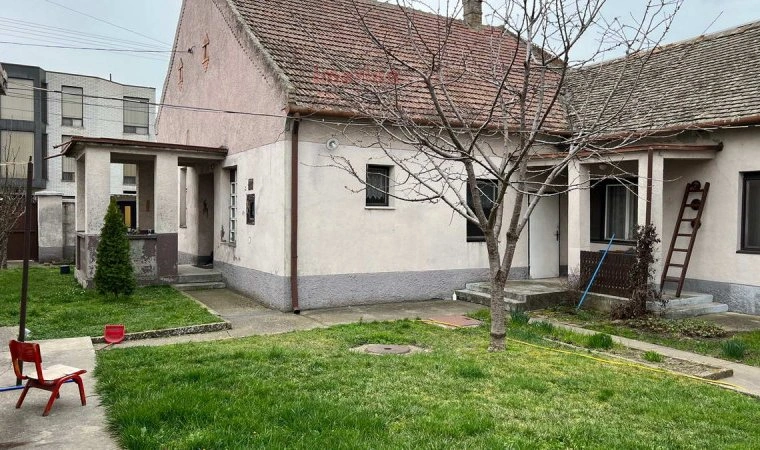 Дом 139 m2 с гаражом в Зренянине, Сербия