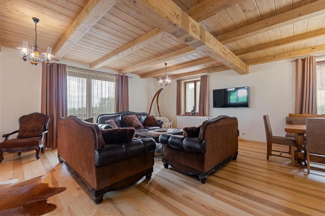 Дом 5+1 с балконом в Прешове, Словакии