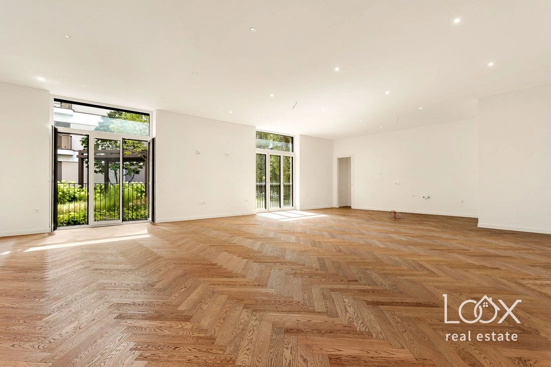 Студия в Любляне, Словения