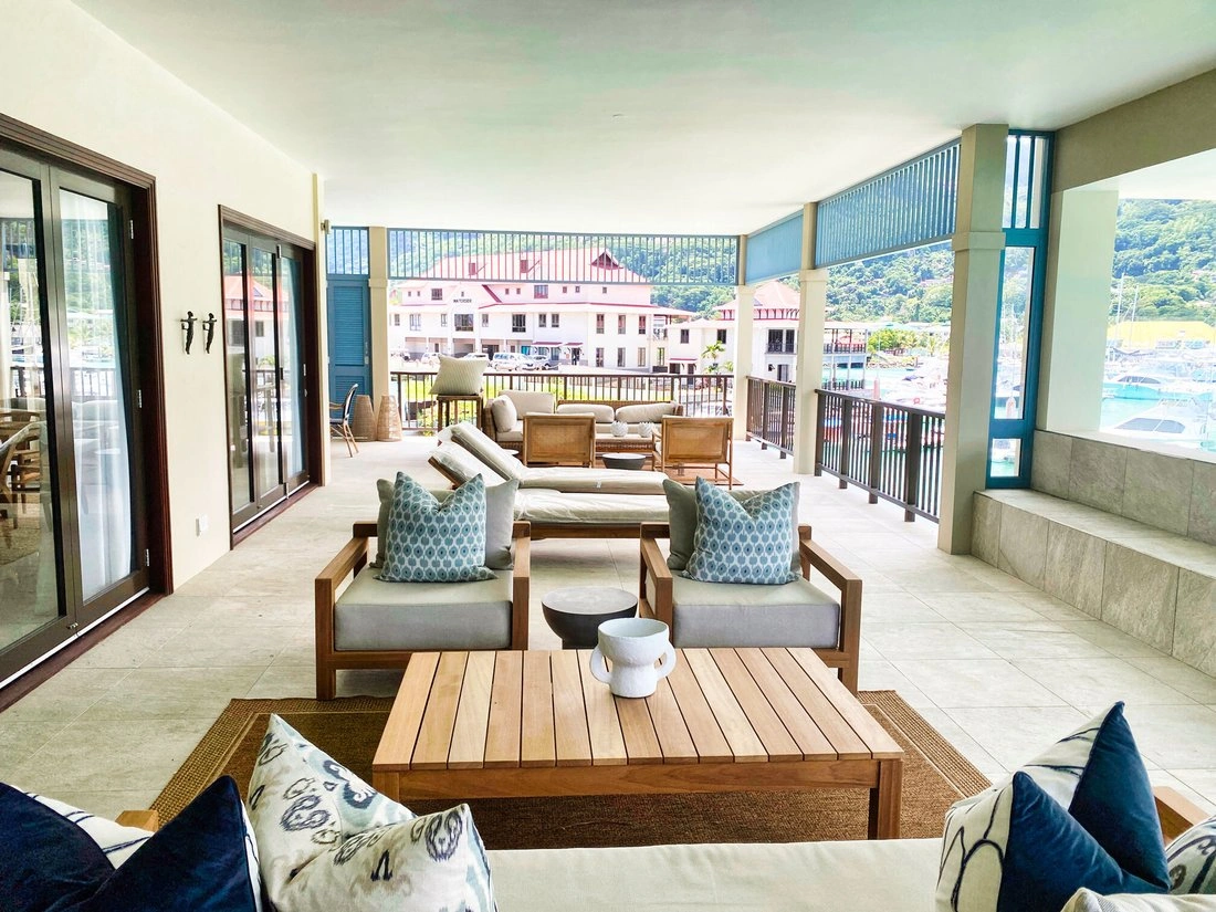 Просторная квартира 333 м² на Эден-Айленде (Сейшельские острова)