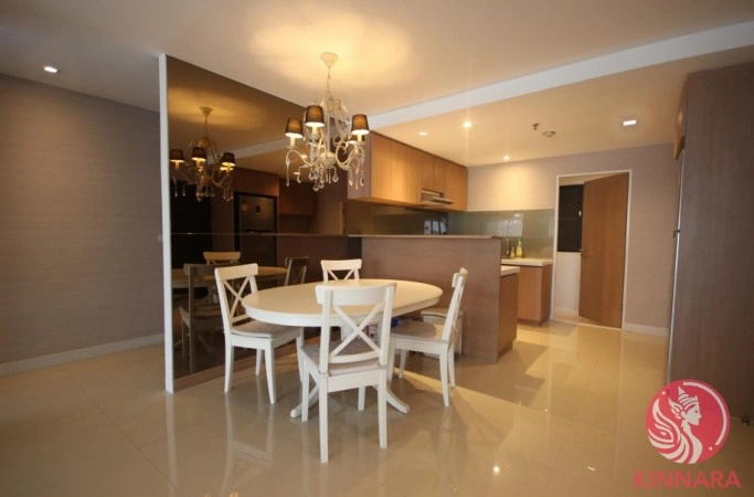 Светлая 2‑комнатная квартира в Самут Пракан, Таиланд