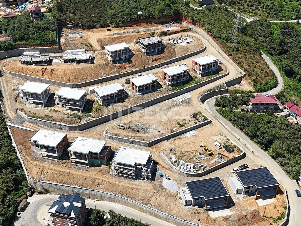 Современная вилла 240 m2 в Трабзоне, Турция