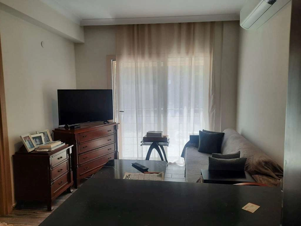 Комфортная 2-комнатная квартира в Чешме, Турция