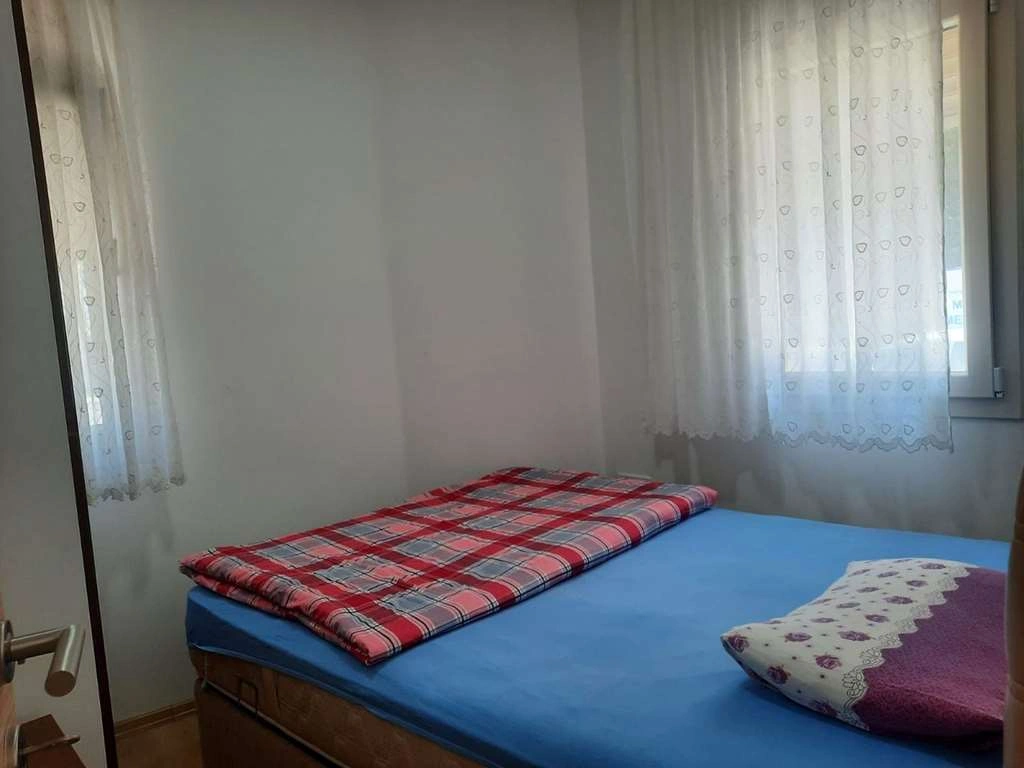 Комфортная 2-комнатная квартира в Чешме, Турция