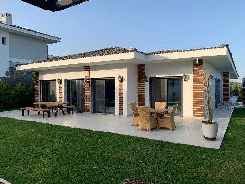 Современная вилла с 5 спальнями в Чешме, Турция