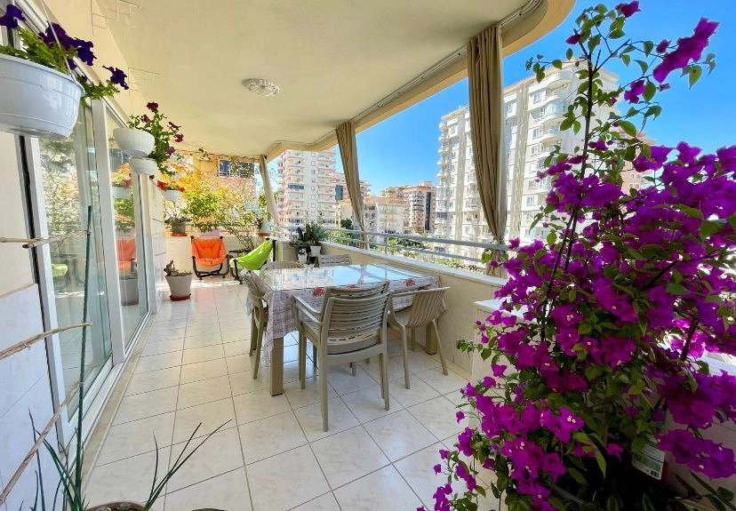 2-комнатная квартира с тренажёрным залом в Аланье, Турция