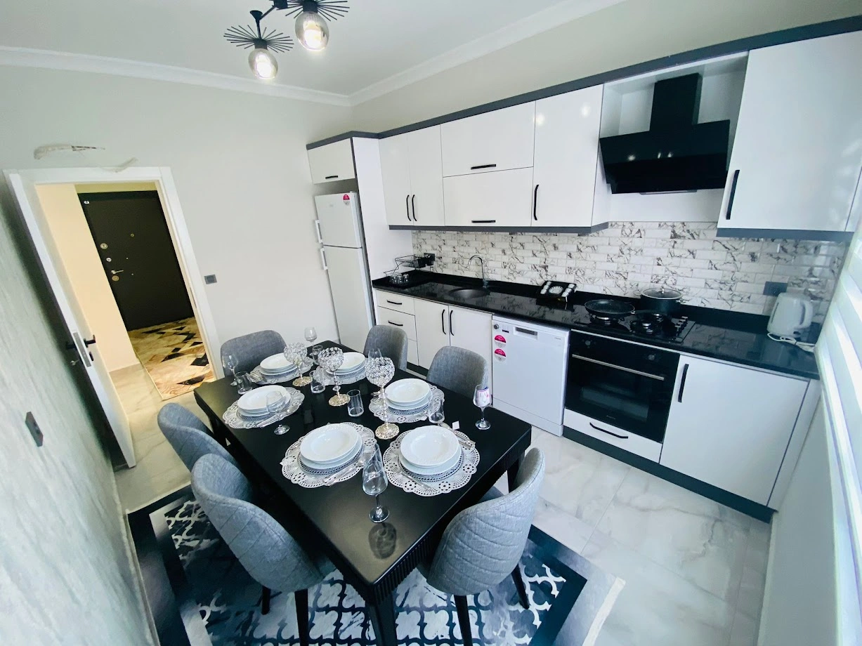 2‑комнатная квартира с детской площадкой в Алании, Турция