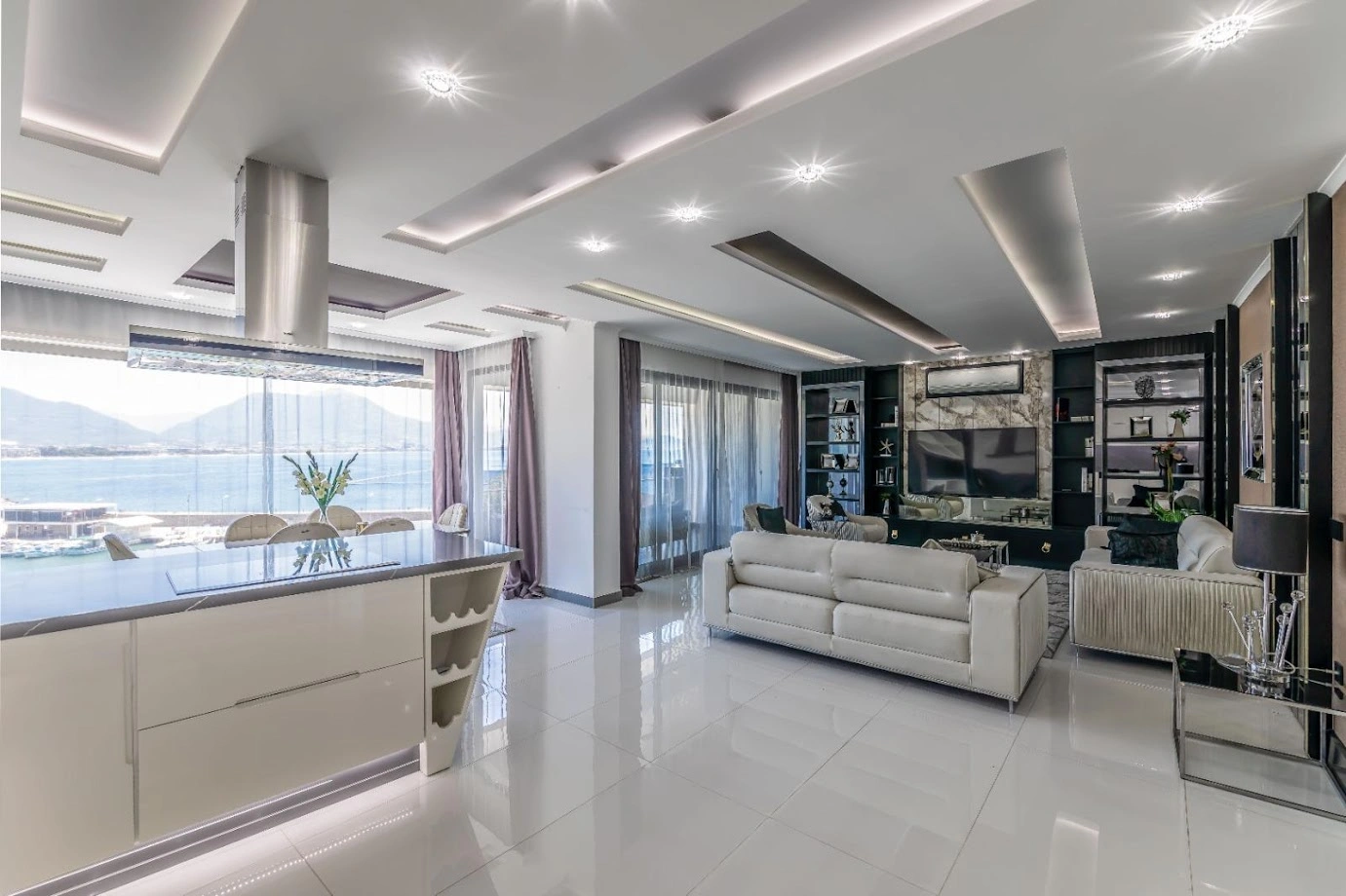 3‑комнатная квартира с видом на море в Аланье, Турция