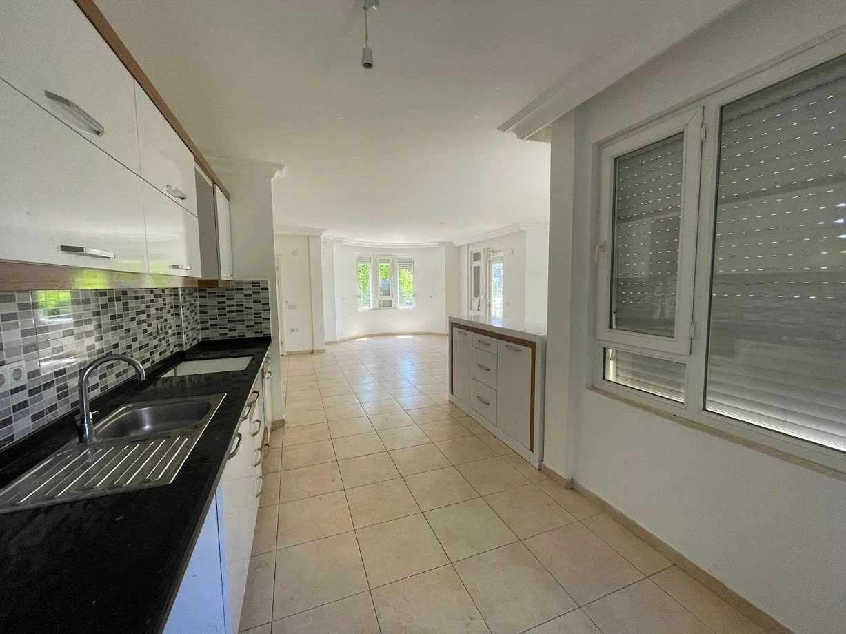 Вилла 200 м² с открытым бассейном в Аланье, Турция