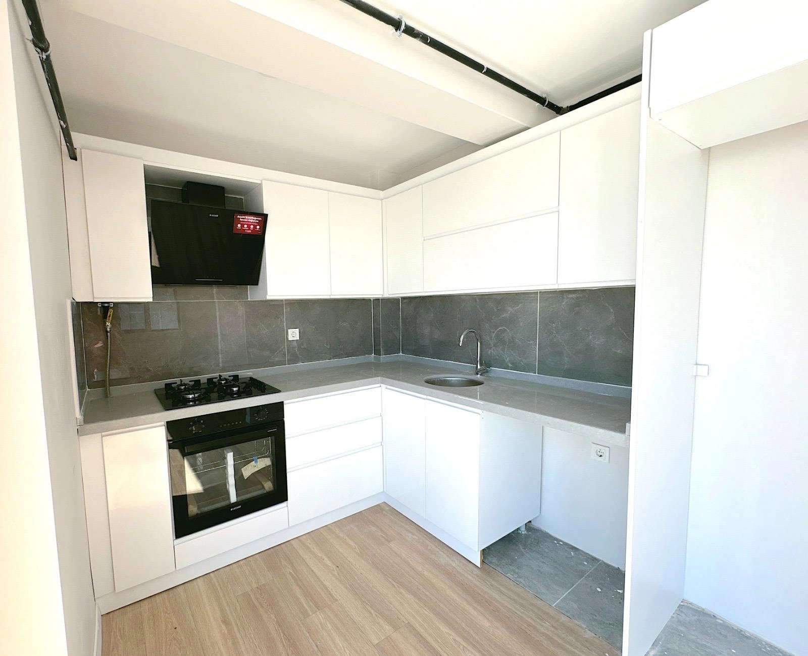 Квартира 134 м² с открытым парковочным местом в Стамбуле, Турция