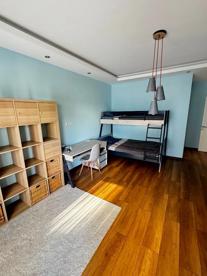 Элитная квартира 170 м2 в Алании, район Оба