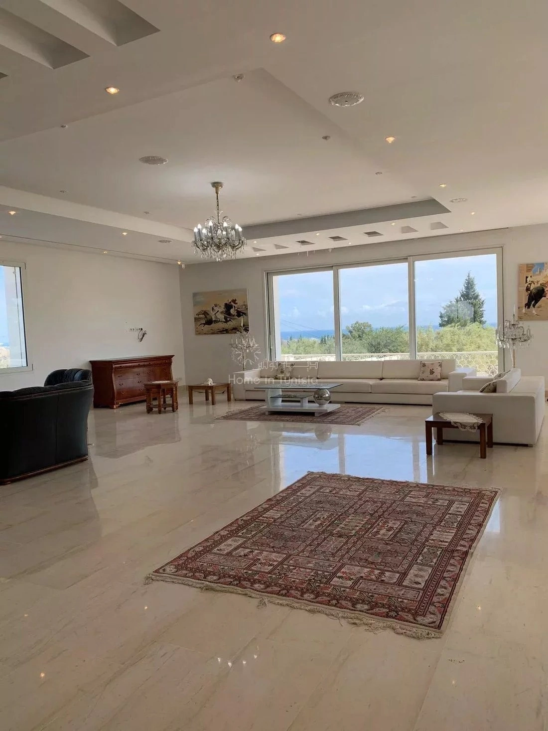 Вилла 5+1 с гаражом в Суссе, Тунис