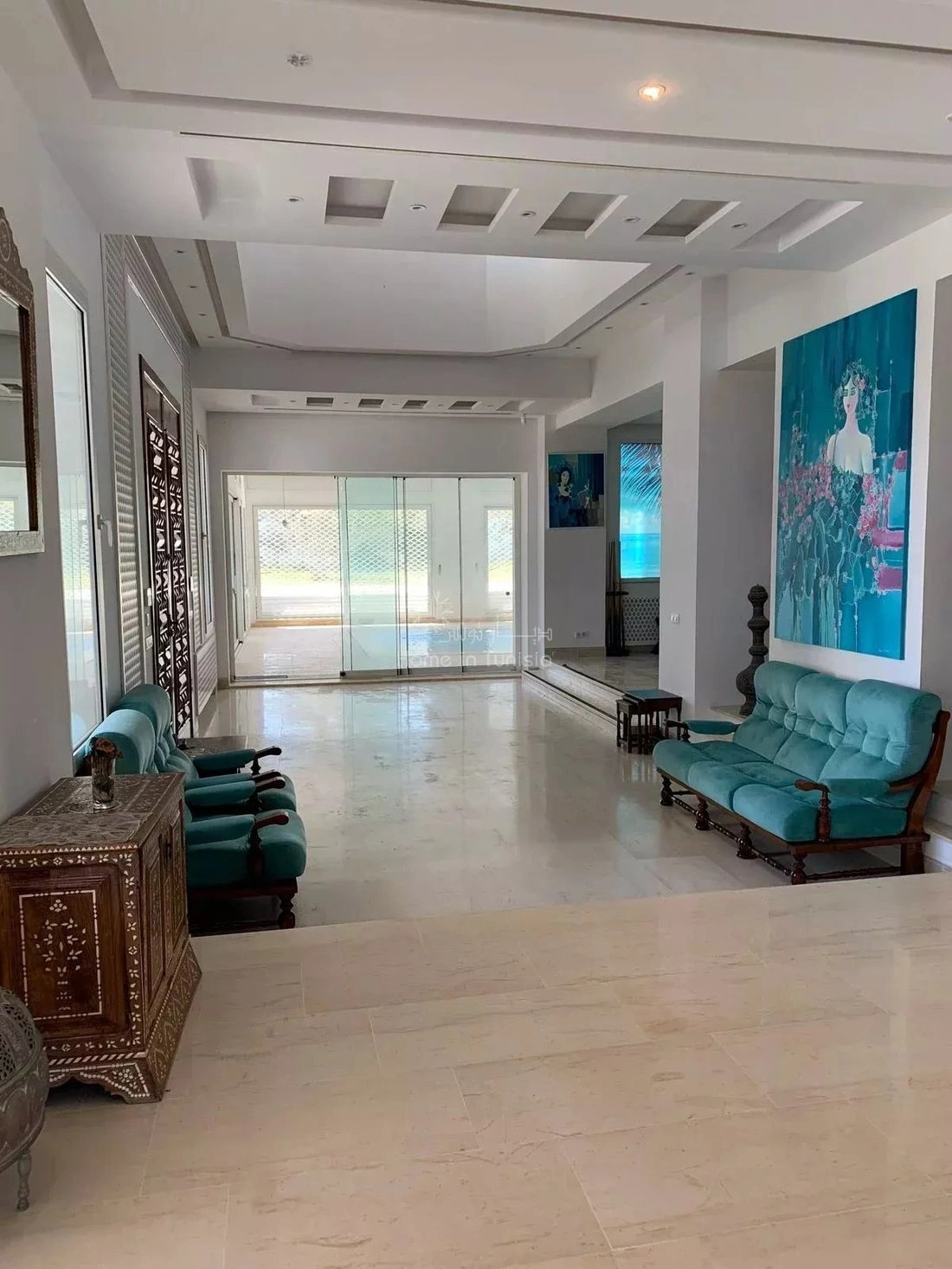 Вилла 5+1 с гаражом в Суссе, Тунис