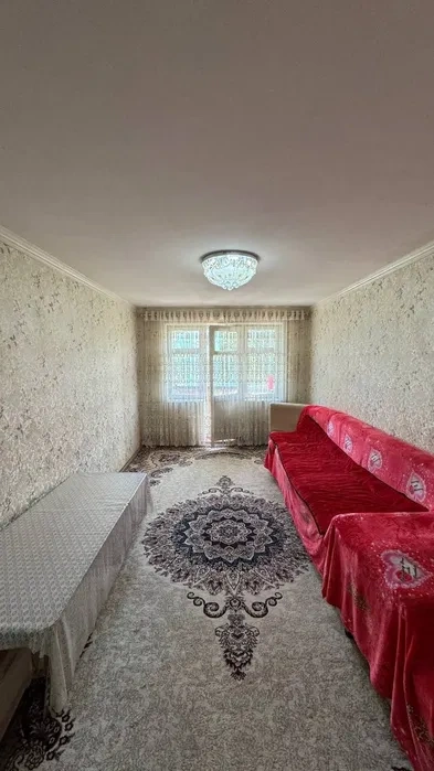 Квартира 72 m2 с открытым парковочным местом в Намангане, Узбекистан