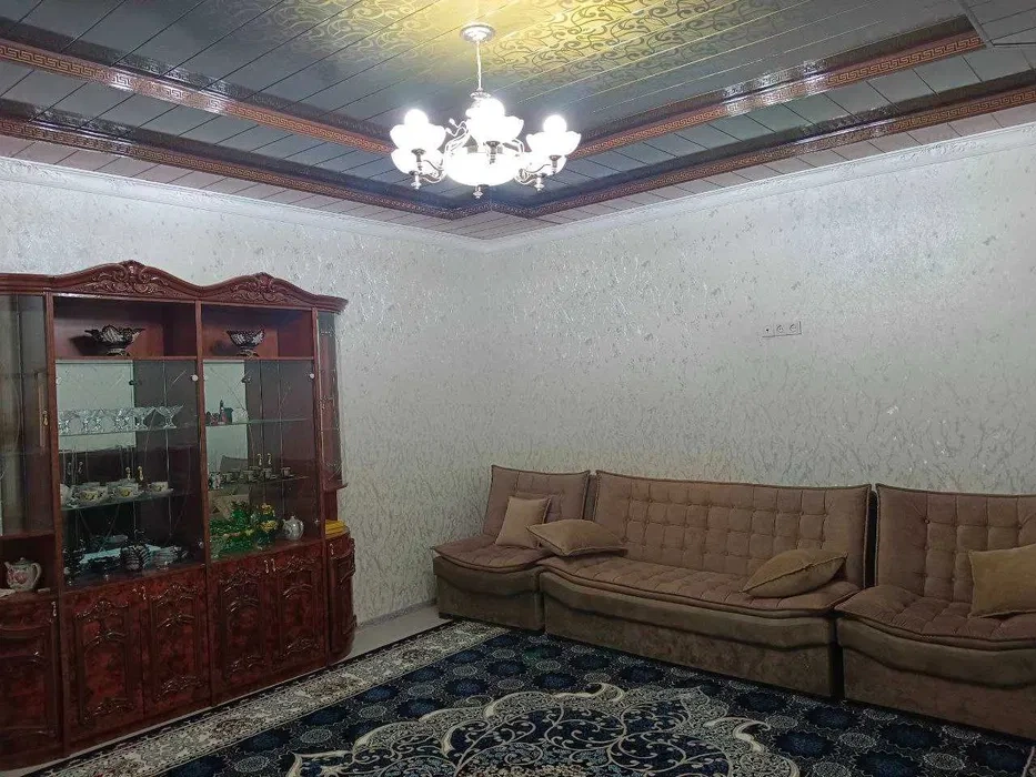 Дом 300 m2 с садом в Намангане, Узбекистан