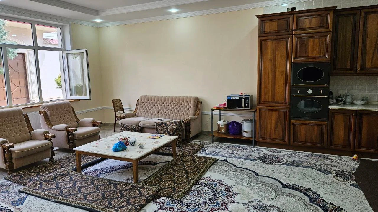 Дом 7+1 с садом в Ташкенте, Узбекистан