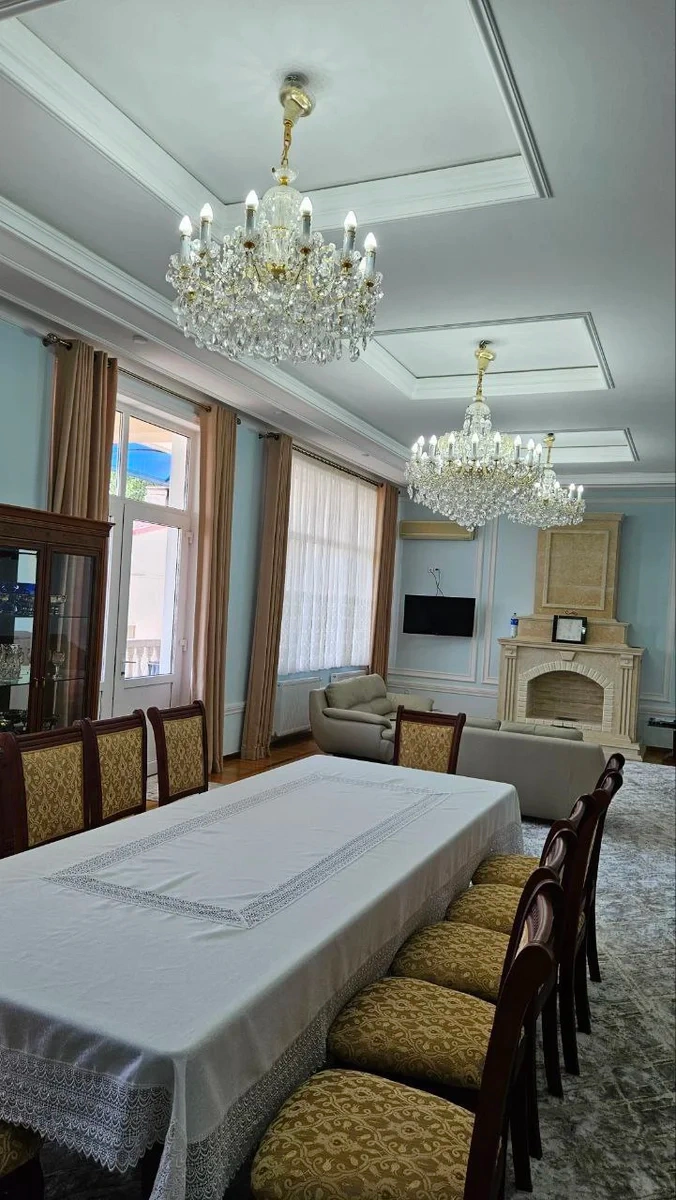 Дом 7+1 с садом в Ташкенте, Узбекистан