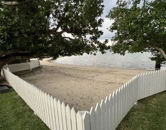 Вилла 495 m2 с открытым бассейном в Порт-Вила, Вануату