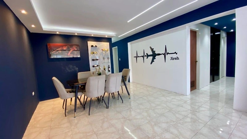 Дом 452 m² с балконом в Каракасе, Венесуэла