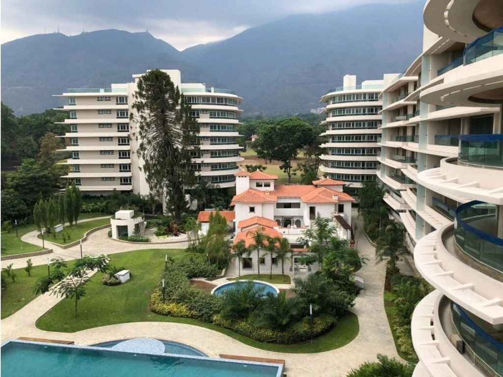 Квартира 450 m2 с панорамным видом в Каракасе, Венесуэла