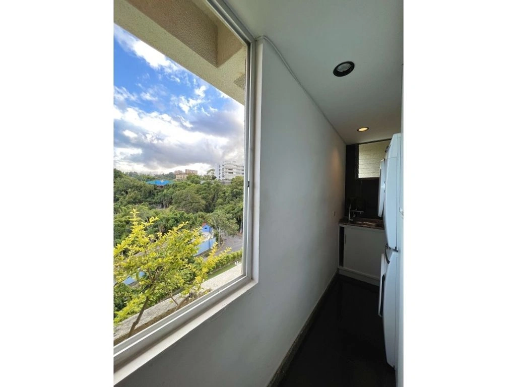 Пентхаус 3+1 с панорамным видом в Каракасе, Венесуэла