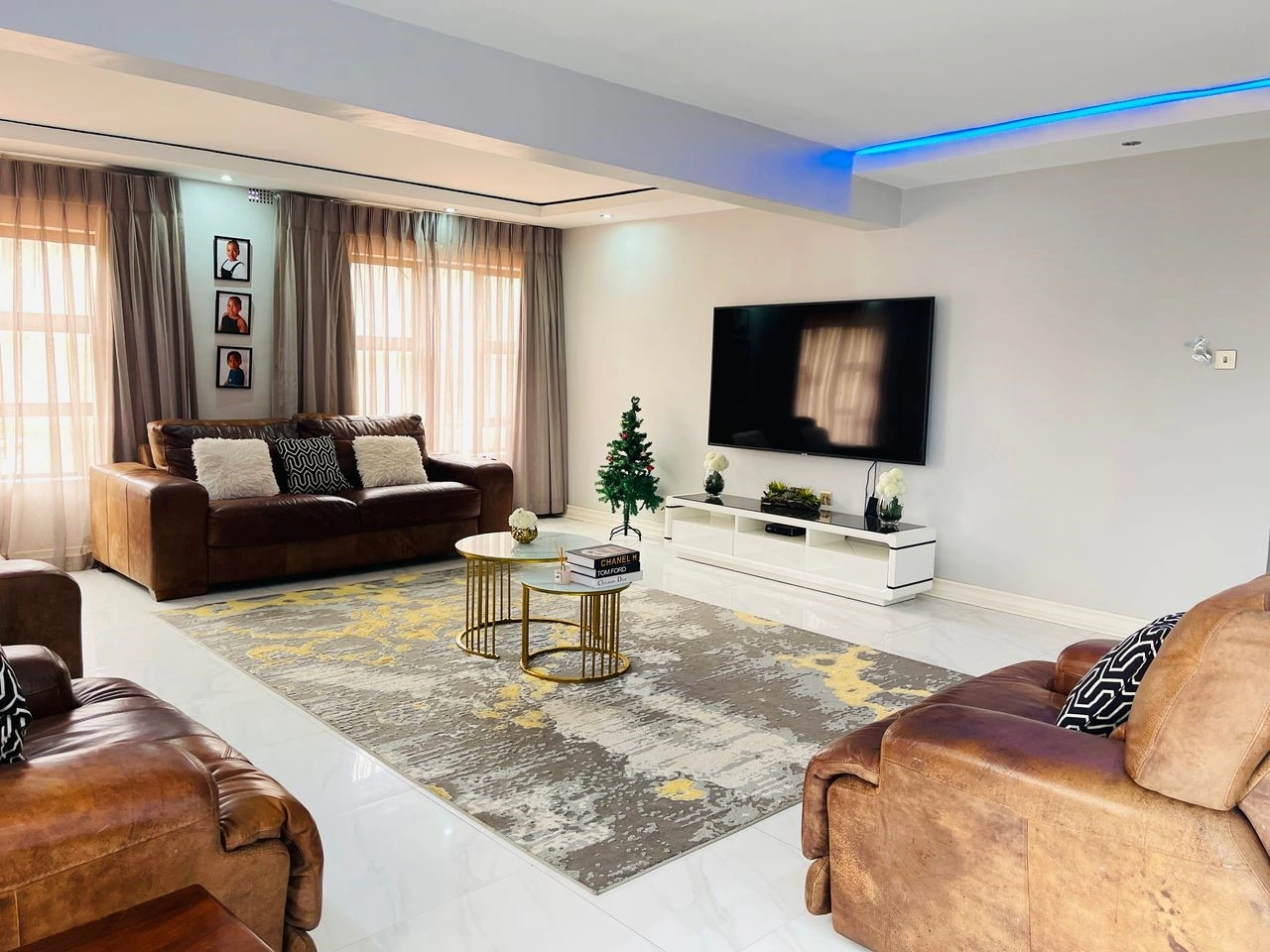 Дом 190 m2 с офисом в Хараре, Зимбабве