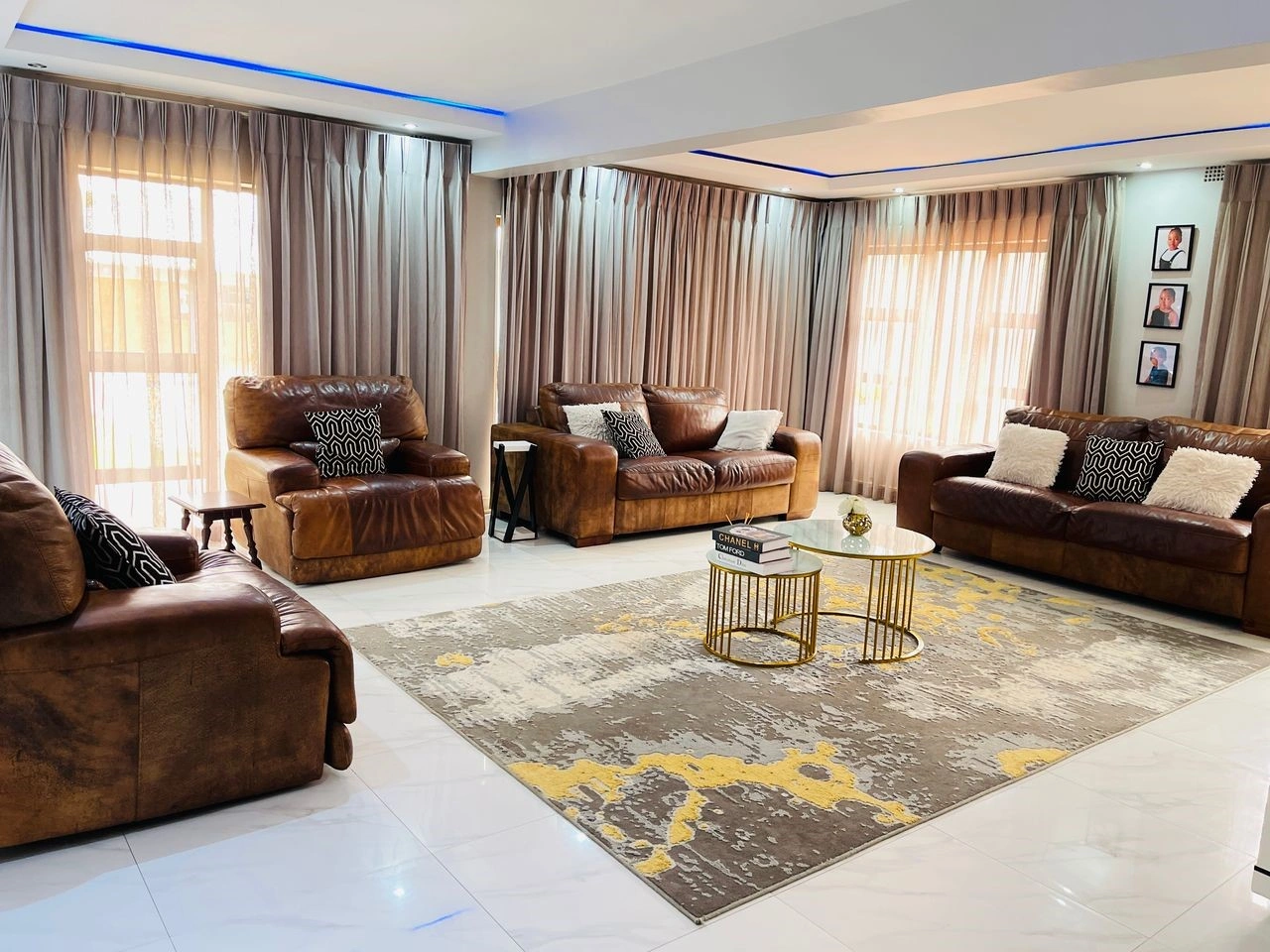 Дом 190 m2 с офисом в Хараре, Зимбабве