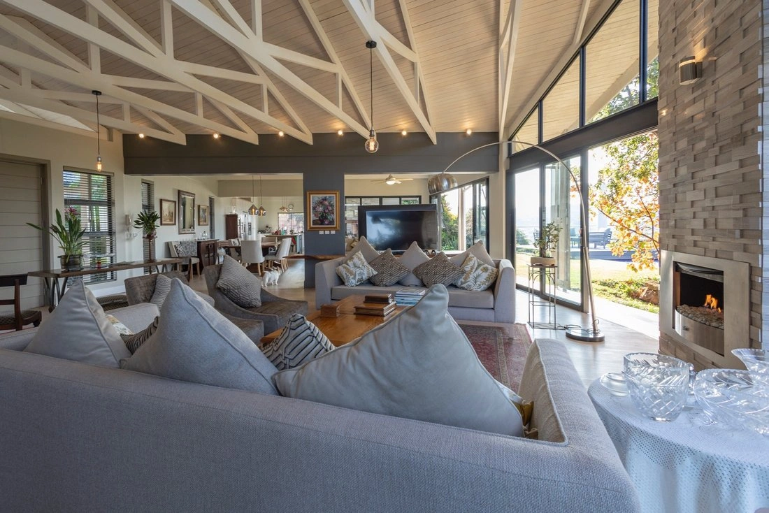 Дом 500 m2 с гаражом в Хараре, Зимбабве