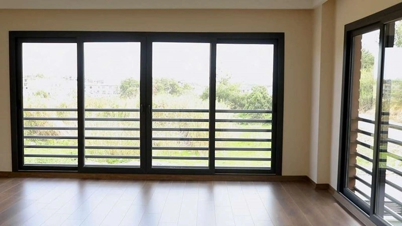 Просторный пятикомнатный дом в Адане, Турция