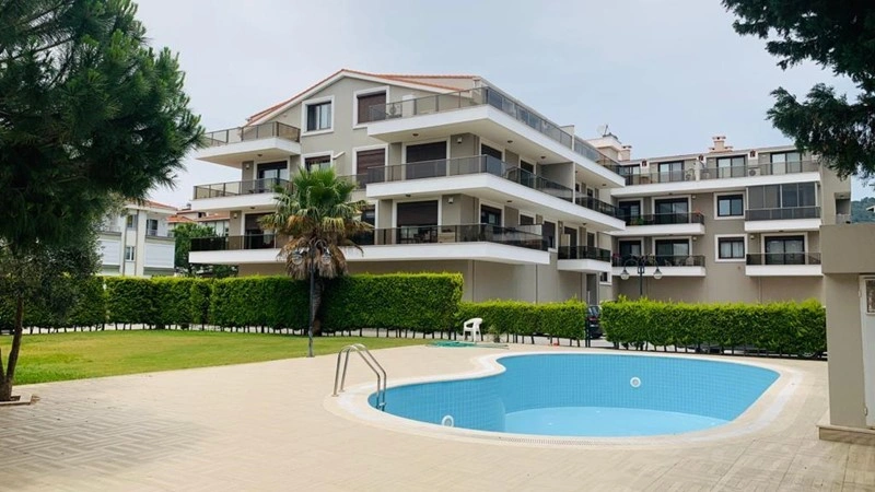 Просторный дуплекс с четырьмя спальнями в Мармарисе, Турция