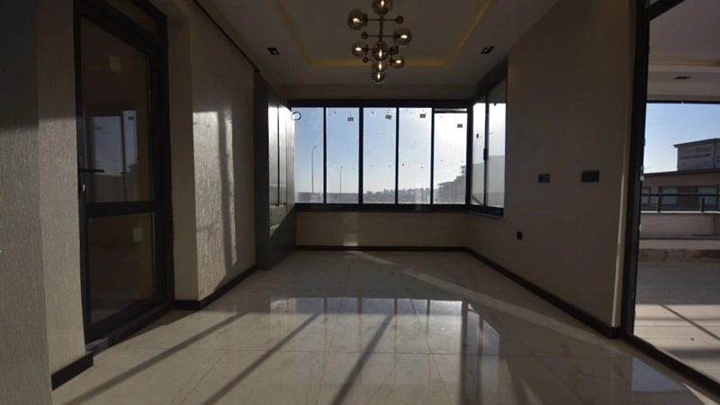 Новая квартира площадью 175 м2 с террасой в Газиантепе, Турция